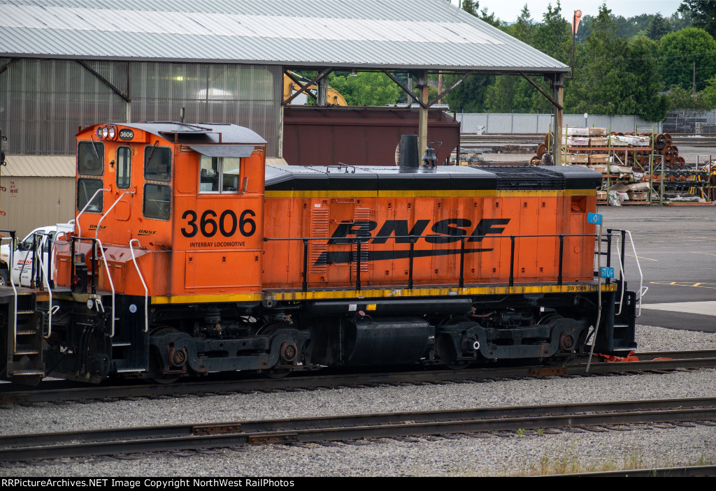 BNSF 3606